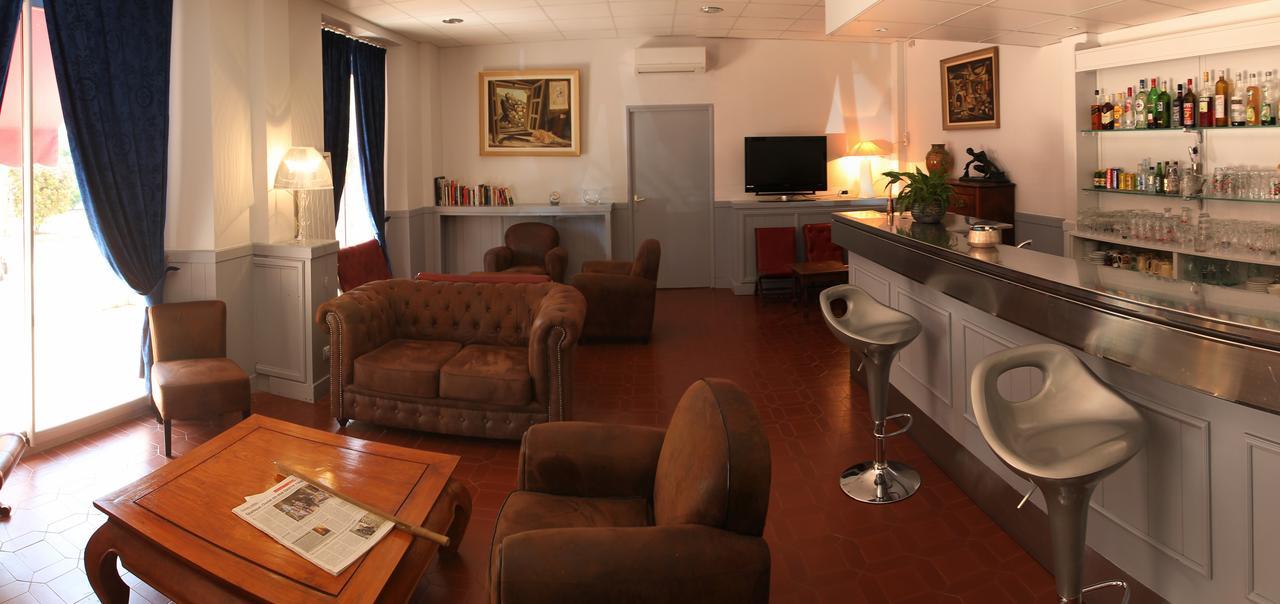 Hotel De La Paix Corte  Luaran gambar